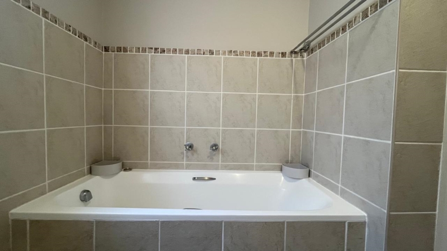 2 Bedroom Property for Sale in Marina Martinique Eastern Cape